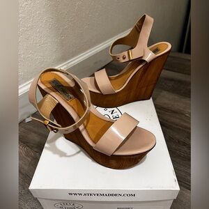Steve Madden Boozey wedge